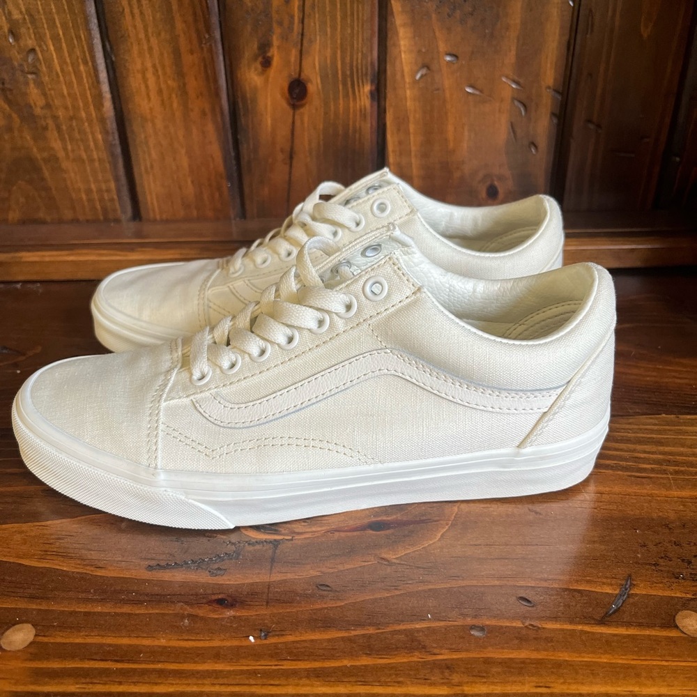 Women’s Old Skool Linen Vans